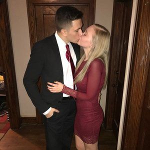 Meet your Posher, Kara